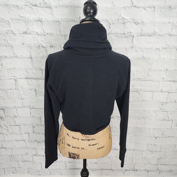 Gymshark Slouch cropped hoodie sweater Sz M black pullover A4N - Picture 4 of 4